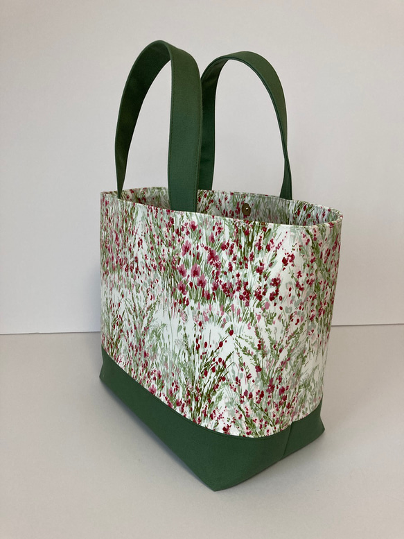 ローラ・アシュレイの花柄プリントの大きめトートバッグ　#149 3枚目の画像
