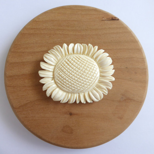 本象牙 アイボリーカービング、ナンタケットバスケット用オーナメント