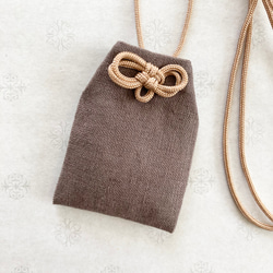 お守り袋　ミニサイズ　ハーフリネン　デコレクションズ　首かけタイプ♡ふんわり裏地付き　送料無料 1枚目の画像