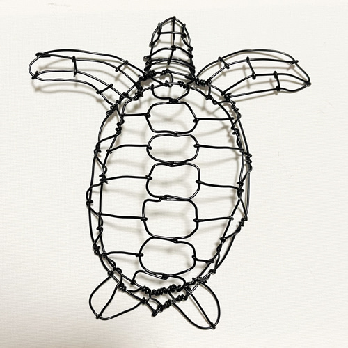 穏やかに泳ぐウミガメのワイヤーアート 穏やかに泳ぐウミガメのワイヤーアート