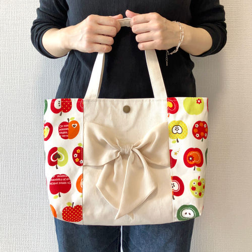 トートバッグ 夏 バッグ レディース 個性的 おしゃれ りぼん  