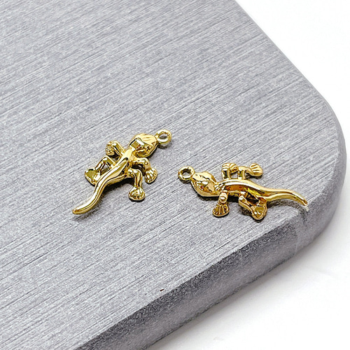 2個入り】キュートなトカゲモチーフの16KGPチャーム bp132 チャーム 低