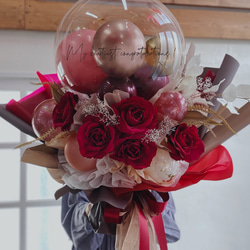 ビッグサプライズブーケ（ローズレッド）☆他には無い特別な贈り物♪とびっきりおしゃれで可愛い花 ／プロポーズ 結婚祝い 4枚目の画像