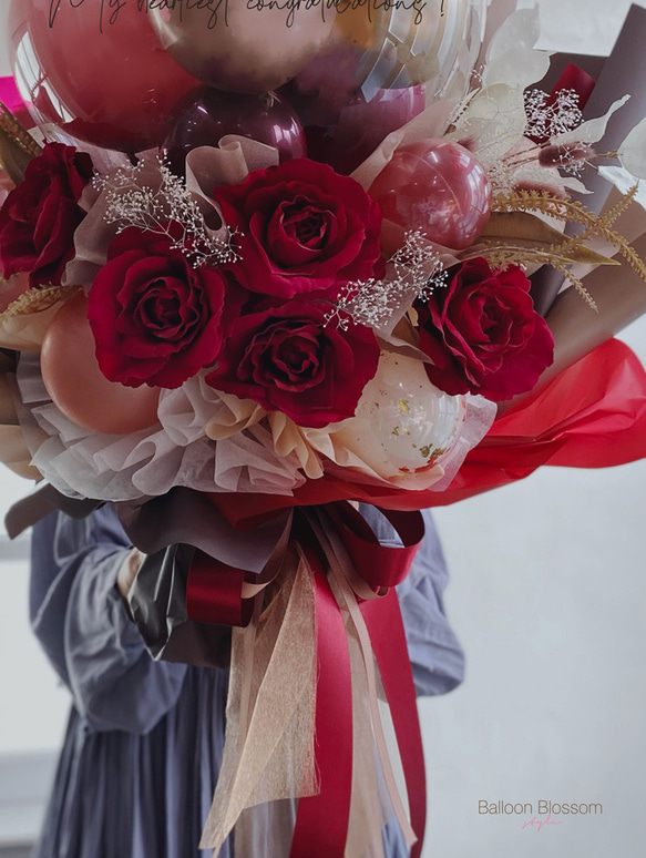 ビッグサプライズブーケ（ローズレッド）☆他には無い特別な贈り物♪とびっきりおしゃれで可愛い花 ／プロポーズ 結婚祝い 3枚目の画像