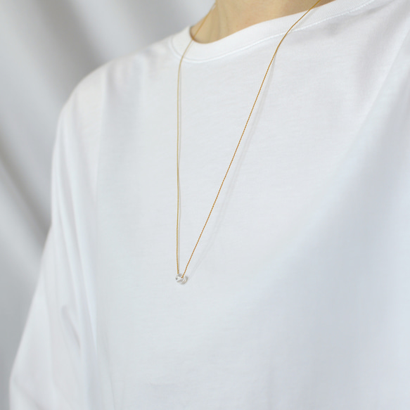 crystal × silk necklace ( yellow gold ) 一粒クリスタル 絹糸 ネックレス 1枚目の画像