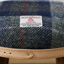 送料無料【HARRIS TWEED】【ネイビー&グレーチェック×ブラウン】ウール　まぁるいキッズスツール　ハリスツイード 5枚目の画像