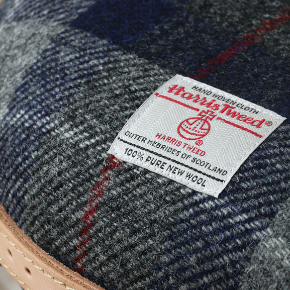 送料無料【HARRIS TWEED】【ネイビー&グレーチェック×ブラウン】ウール　まぁるいキッズスツール　ハリスツイード 4枚目の画像