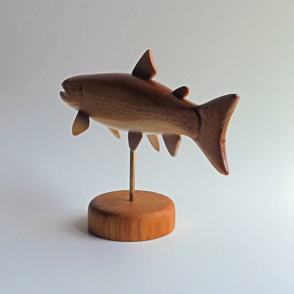 イトウ  ( 木 魚 Sakhalin taimen / salmon / fish / wood animal ) 5枚目の画像