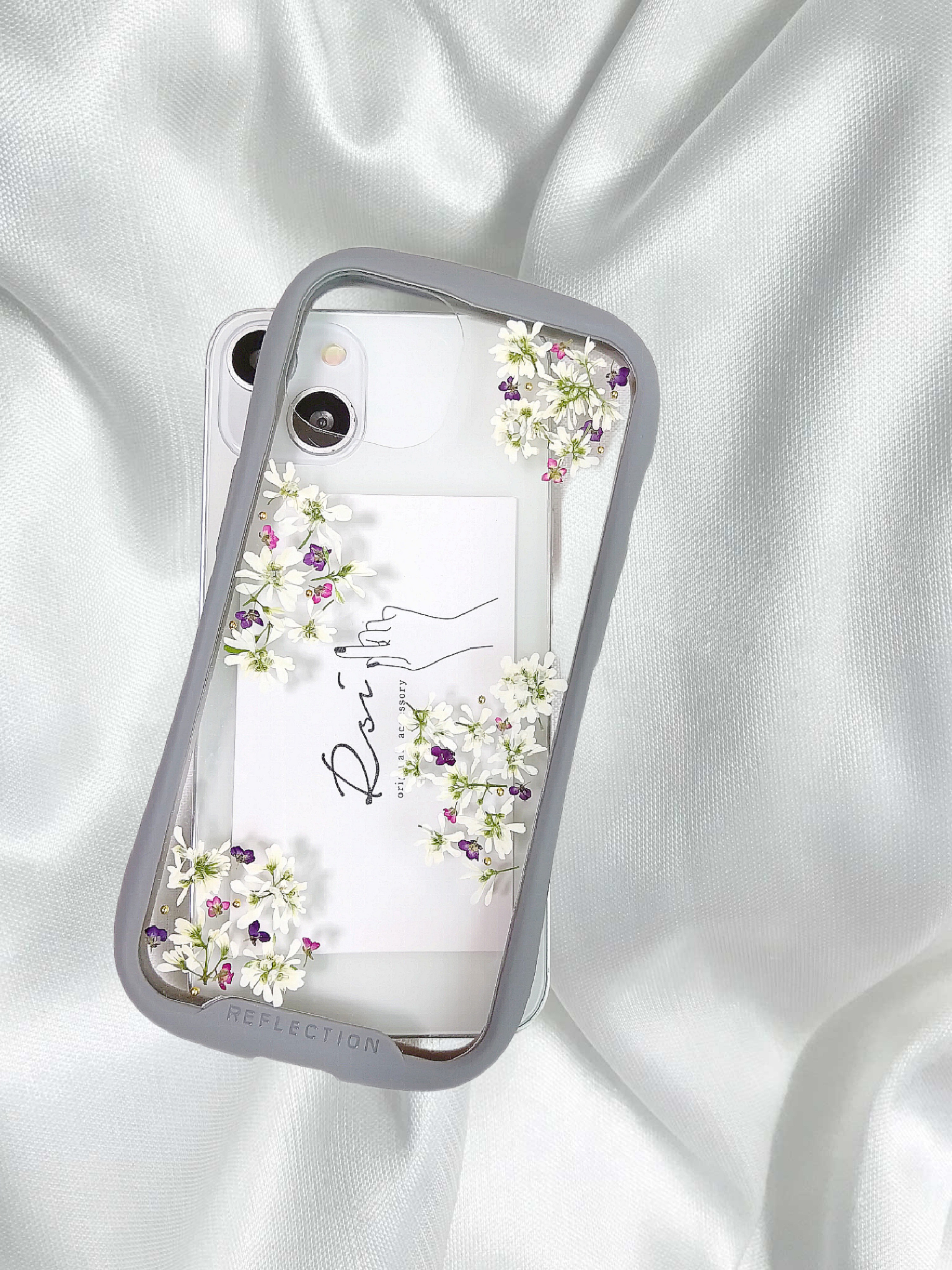 Society6  iPhoneケース  おしゃれ モダン 花 Flowers Printed iPhone Cases: 15, 14, Pro Max | Society6