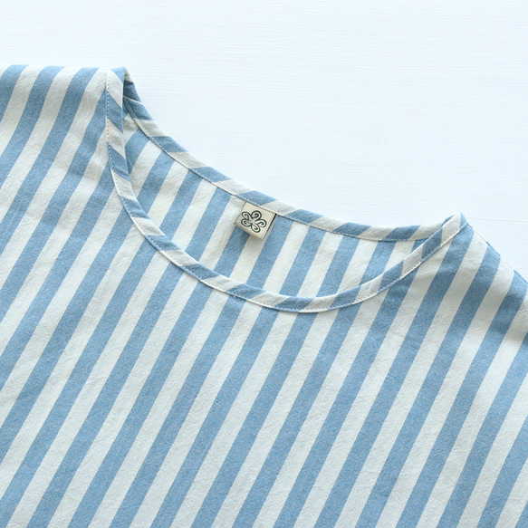 棉質落肩寬套頭T卹（條紋/藍色）TP35。 第9張的照片