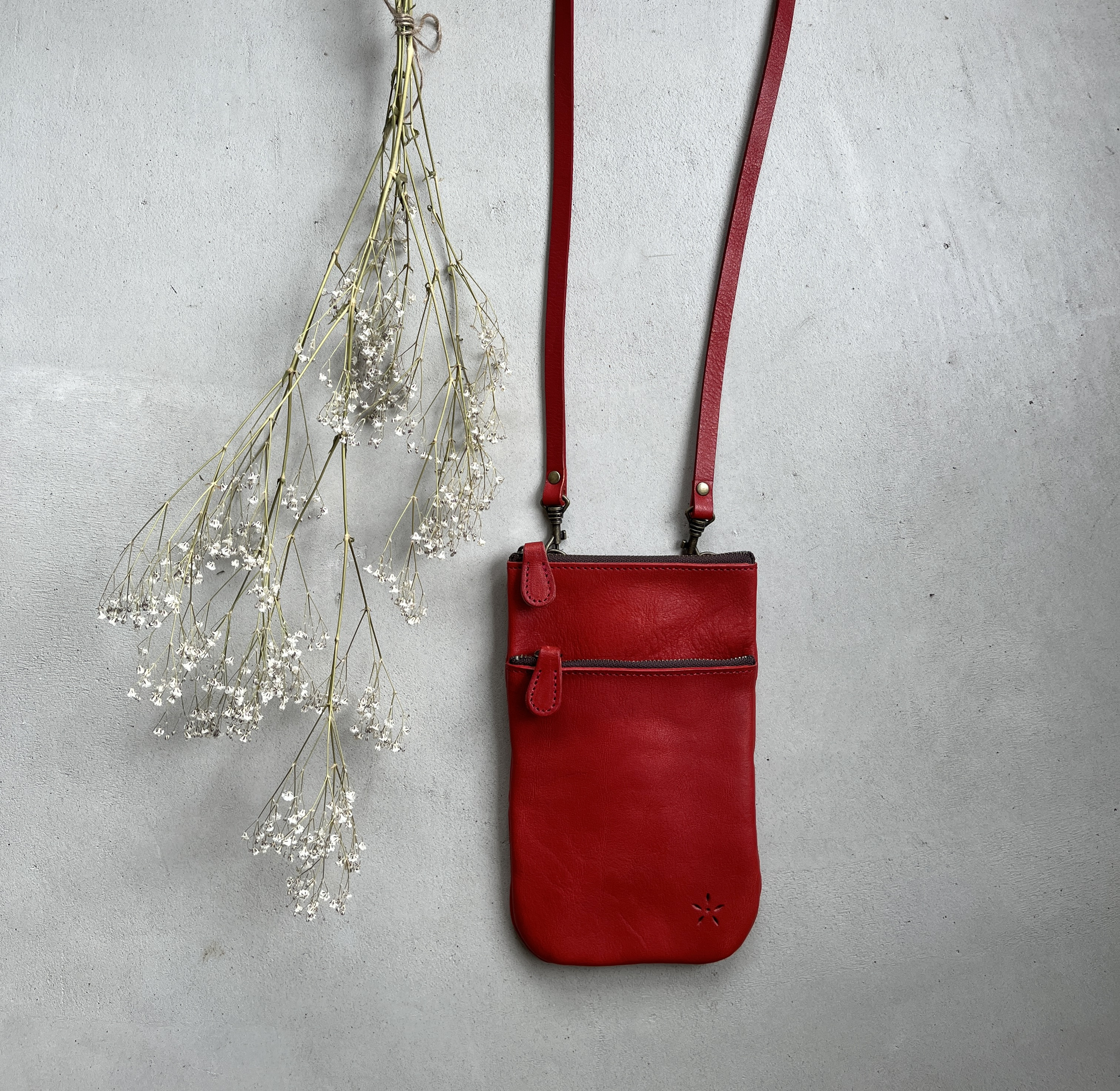 スマホショルダー（レッド）