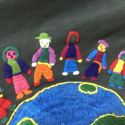グアテマラ民族衣装　ウイピル　手刺繍　カットソー