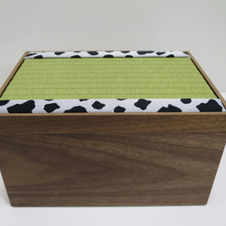 和紙畳飾り台収納BOX　カウ柄 1枚目の画像
