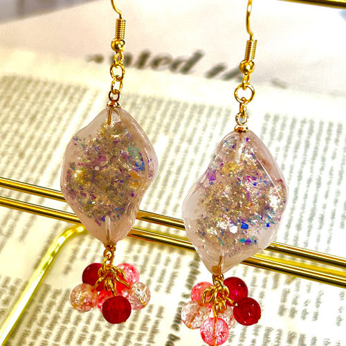 Sparkle-ピンクのホログラム-【ハンドメイド レジンアクセサリー
