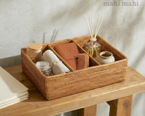 仕切り付きで小分けの保管 ♪大きめ長方形トレイ☆小物入れ ナチュラル