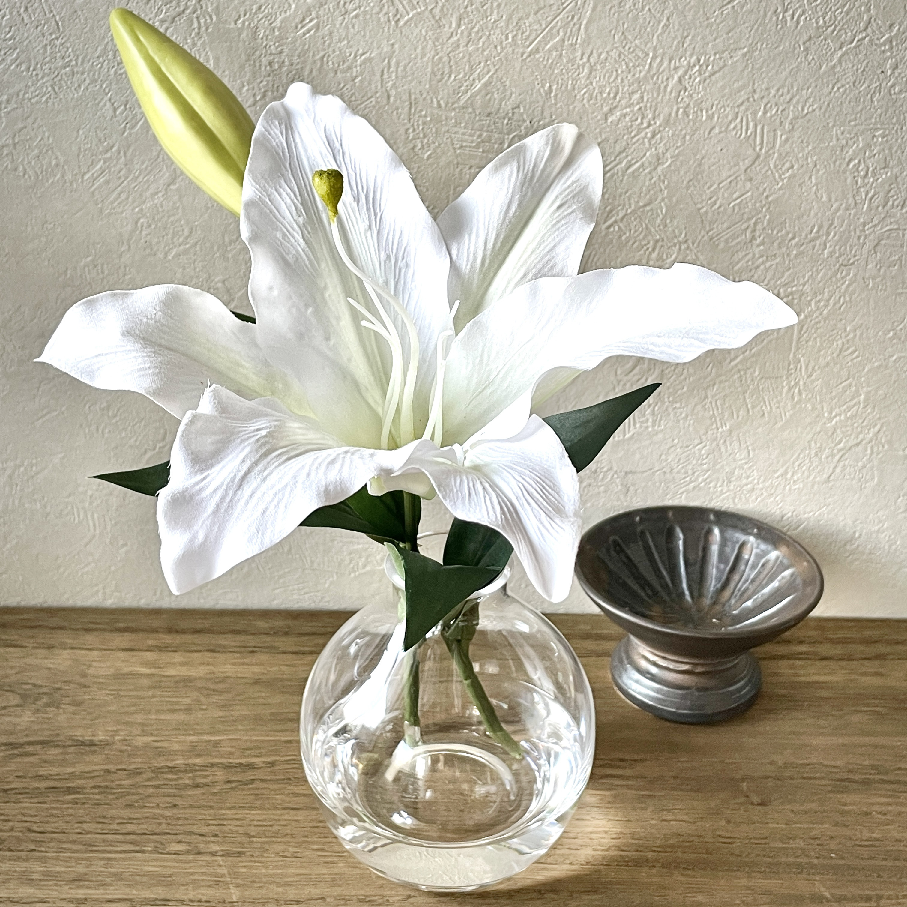 ラッピング無料★カサブランカ ユリ 白 ガラス花器 マジカルウォーター インテリアフラワー スタイリッシュ シンプル