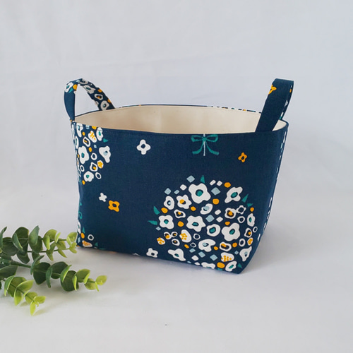 布バスケット 小物入れ 収納ケース 北欧 フラワーブーケ柄 ネイビー  