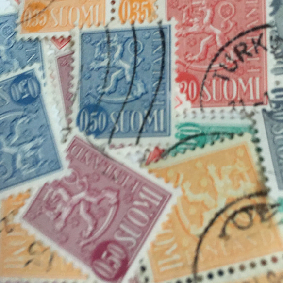 使用済切手  フィンランド  国章25枚 1枚目の画像