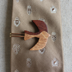 鳥木製ネクタイピン 8枚目の画像