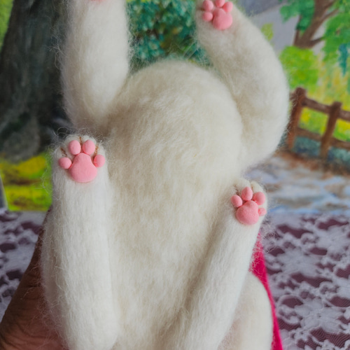 丸いお顔の白猫ちゃん 羊毛フェルト フジイケ 通販 16106162