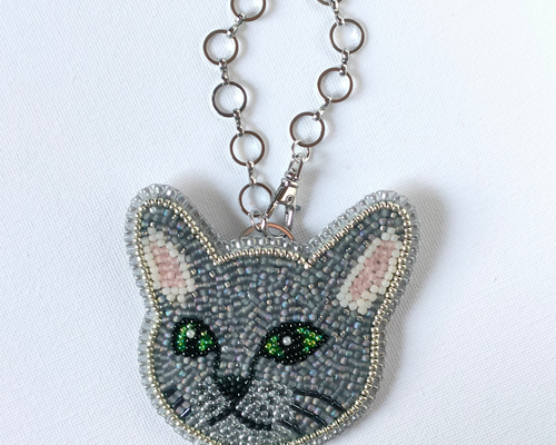 ビーズ刺繍◇猫のバッグチャーム＊ロシアンブルー バッグチャーム isoa