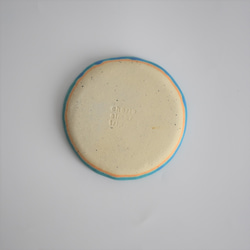 縁がなみなみした丸いプレート小皿(マット/水色/青/トルコブルー/白御影土) 4枚目の画像