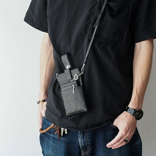 ベルトに通してぶら下げるスマホポーチ&コンパクトな2つ折財布 ベルトに通してぶら下げるスマホポーチ&コンパクトな2つ折財布