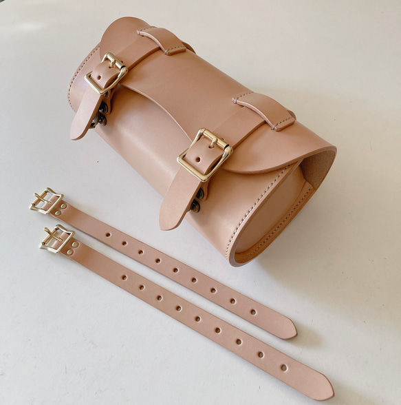 本革ツールバッグ✳︎バイク✳︎サイドバッグ✳︎本革キャリアバッグ＊ヌメ革✳︎栃木レザー✳︎サドルレザー 