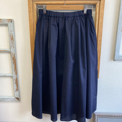 成人裙❤️ 鬆緊腰蓬鬆裙子 海軍藍（尺寸 L 至 LL） 第1張的照片