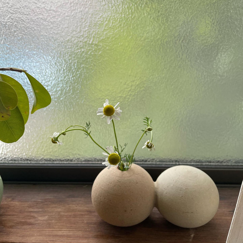 美術彫刻　陶器　花　花瓶　オブジェ 売れ筋新商品 Amazon.co.jp: ボディ花瓶 | 陶器の顔の花瓶 芸術