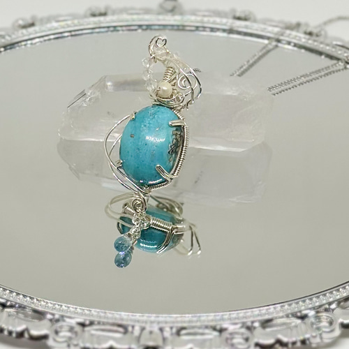 手作りワイヤーターコイズペンダントワイヤートルコ石ペンダントNO25-2260 手作りワイヤーターコイズペンダントワイヤートルコ石ペンダントNO25-2260