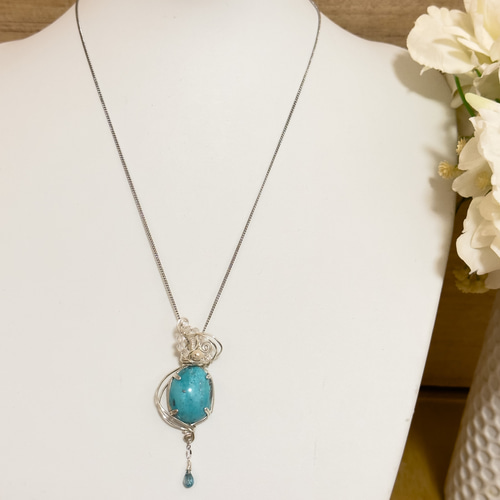 手作りワイヤーターコイズペンダントワイヤートルコ石ペンダントNO25-2260 手作りワイヤーターコイズペンダントワイヤートルコ石ペンダントNO25-2260