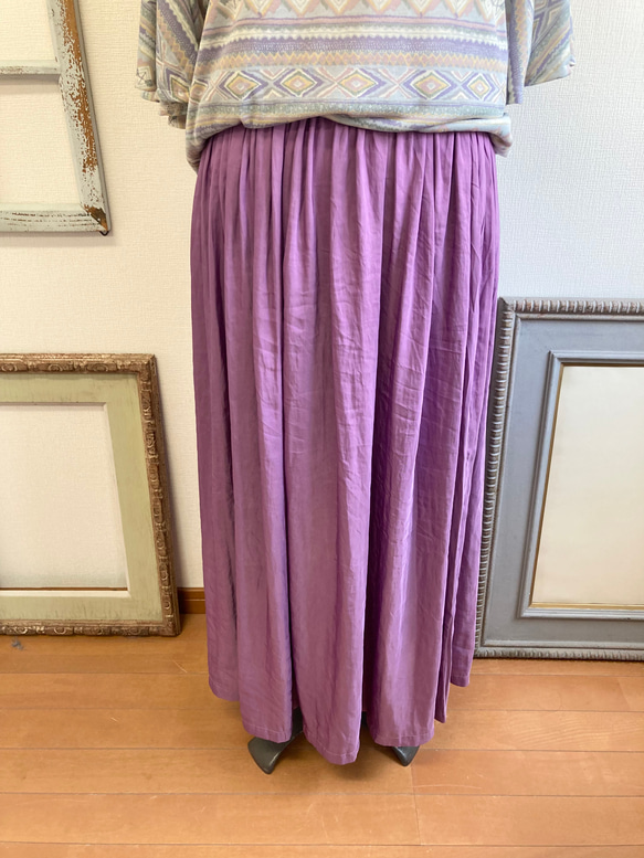 可愛又成熟❤️緞面材質的褶皺長裙紫色（尺寸不限L） 第4張的照片