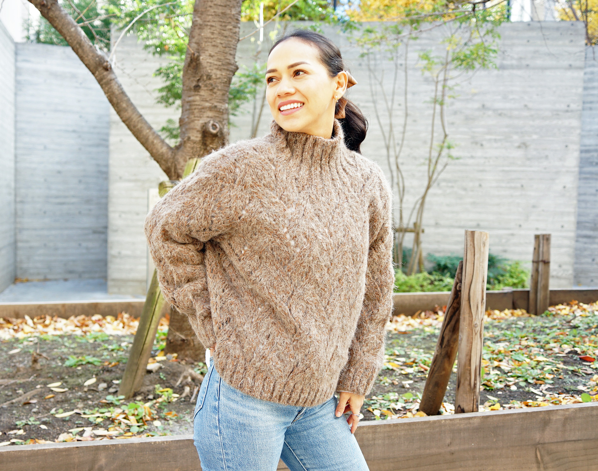 ★SALE【即納可】スーリアルパカｘウール・透かし編みハイネックニット（N-420084-モカ）・ペルーニット 11,700円