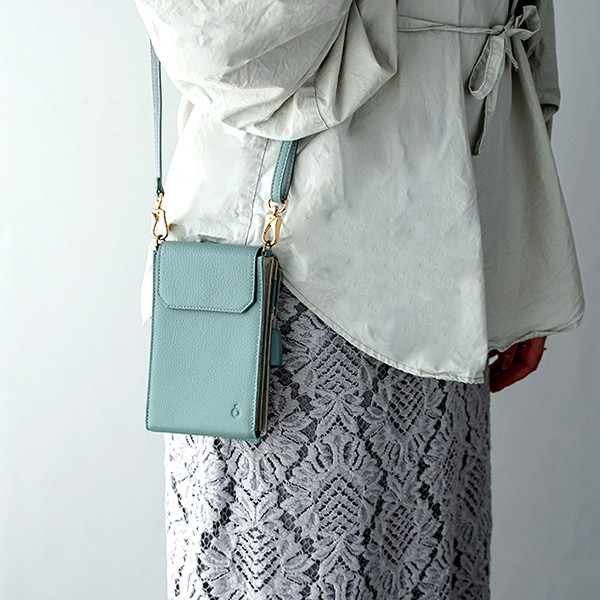 ワンタッチで取り外し可能　財布付きスマホポシェット　ソフトイタリアンレザー　MJ6160　ブルー 14,652円