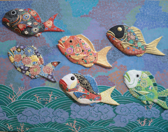 和菓子の木型を使った日本画【魚の群れ】F30号 絵画 石井里枝 通販