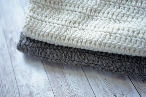 【完売】ウール・ハンドクロシェ・カーディガン（N-380166-グレー）・ペルーニット 10枚目の画像