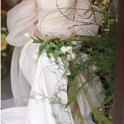 チュール　スリット　オフショルダー　ウェディングドレス 10枚目の画像