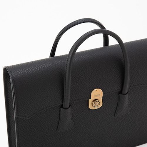 専　銀座タニザワ　TANIZAWA ビジネスバッグ　フラップタイプ　ブルシリーズ BLACK BULL 二本手 ビジネスバッグ フラップタイプ