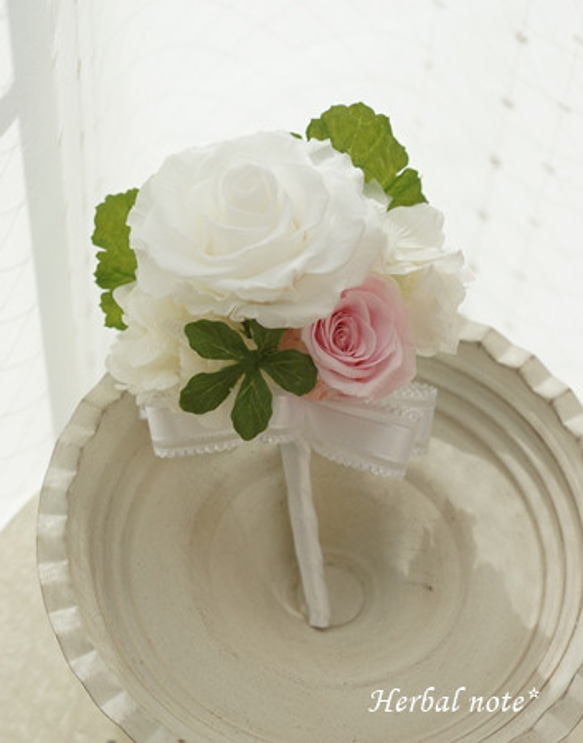 【オーダーメイドブーケ＊ウェディングブーケ】PB-150　プリザーブドフラワー　キャスケードピンク　ホワイト　結婚式 2枚目の画像