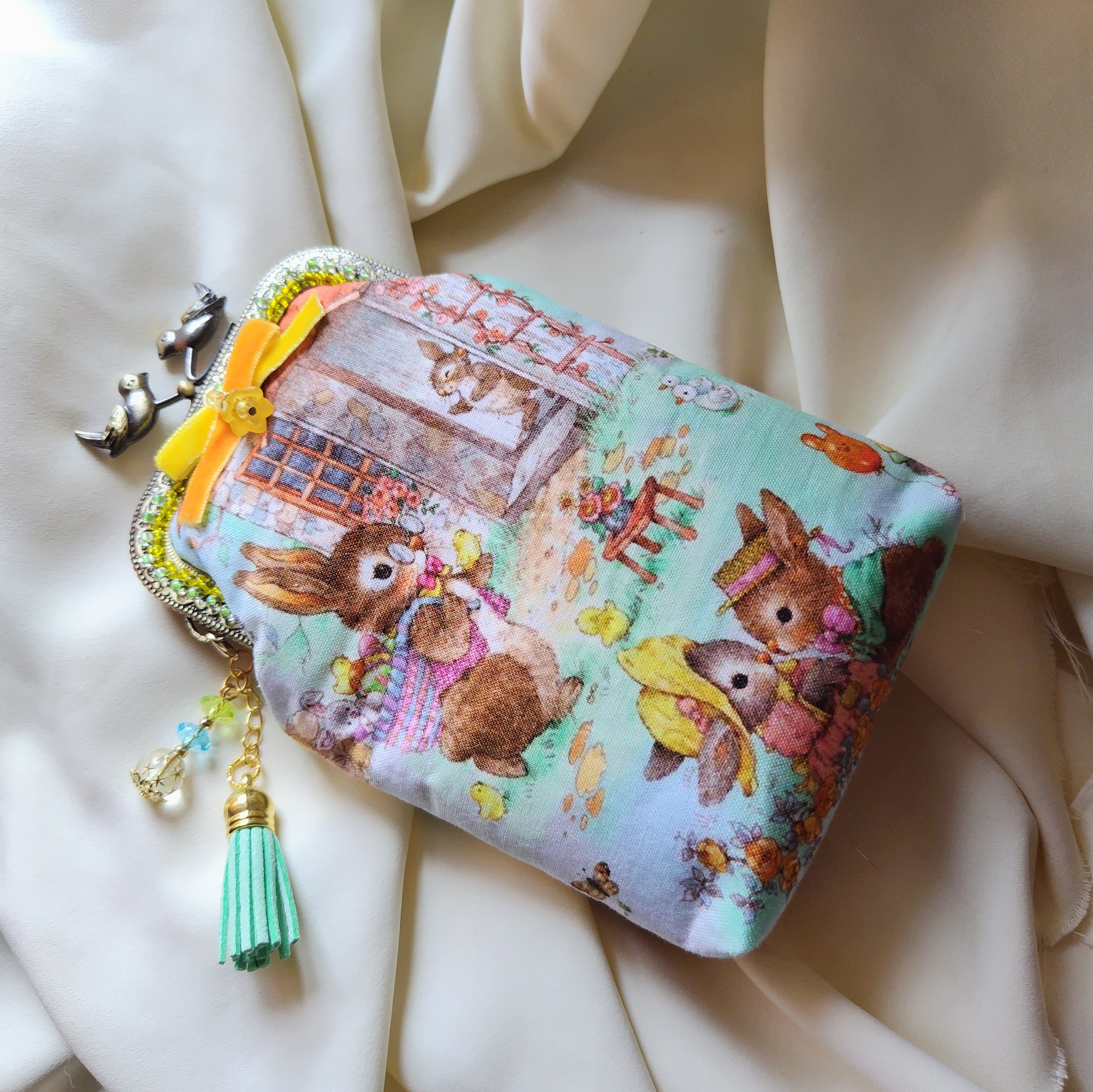 これでもか！な可愛いさのうさぎさんず☆がま口☆ポーチ☆メガネも入り  