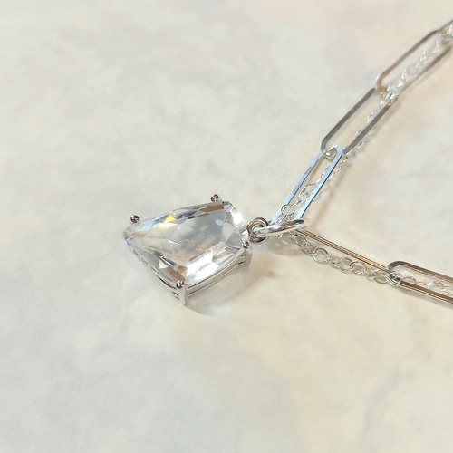 SV925ダブルチェーン＆クリスタルのネックレス ネックレス・ペンダント