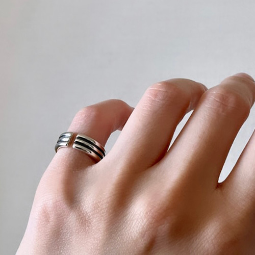 coil ピンキーリング 1号~7号(silver 925) 指輪・リング coil ピンキーリング 1号~7号(silver 925) 指輪・リング