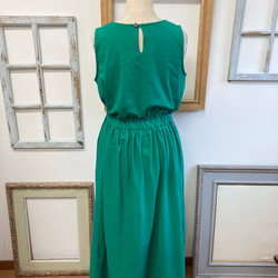促銷價★成人連衣裙❤️棉質裁剪無袖超長連衣裙綠色（尺碼L） 第8張的照片
