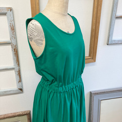 促銷價★成人連衣裙❤️棉質裁剪無袖超長連衣裙綠色（尺碼L） 第6張的照片