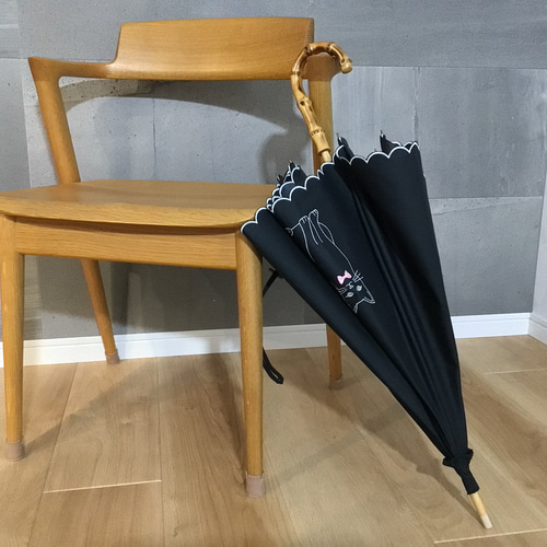 日傘　ハンドメイド　猫　ネコ CLASSICO 完全遮光 ネコ 刺繍 晴雨兼用 遮光100% 日傘 かわず