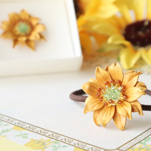 A・向日葵(ひまわり)*革花ヘアゴム＆選べるアクセサリー