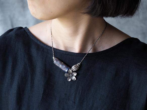 -Antique millefiori・Flower charm- necklace 7枚目の画像