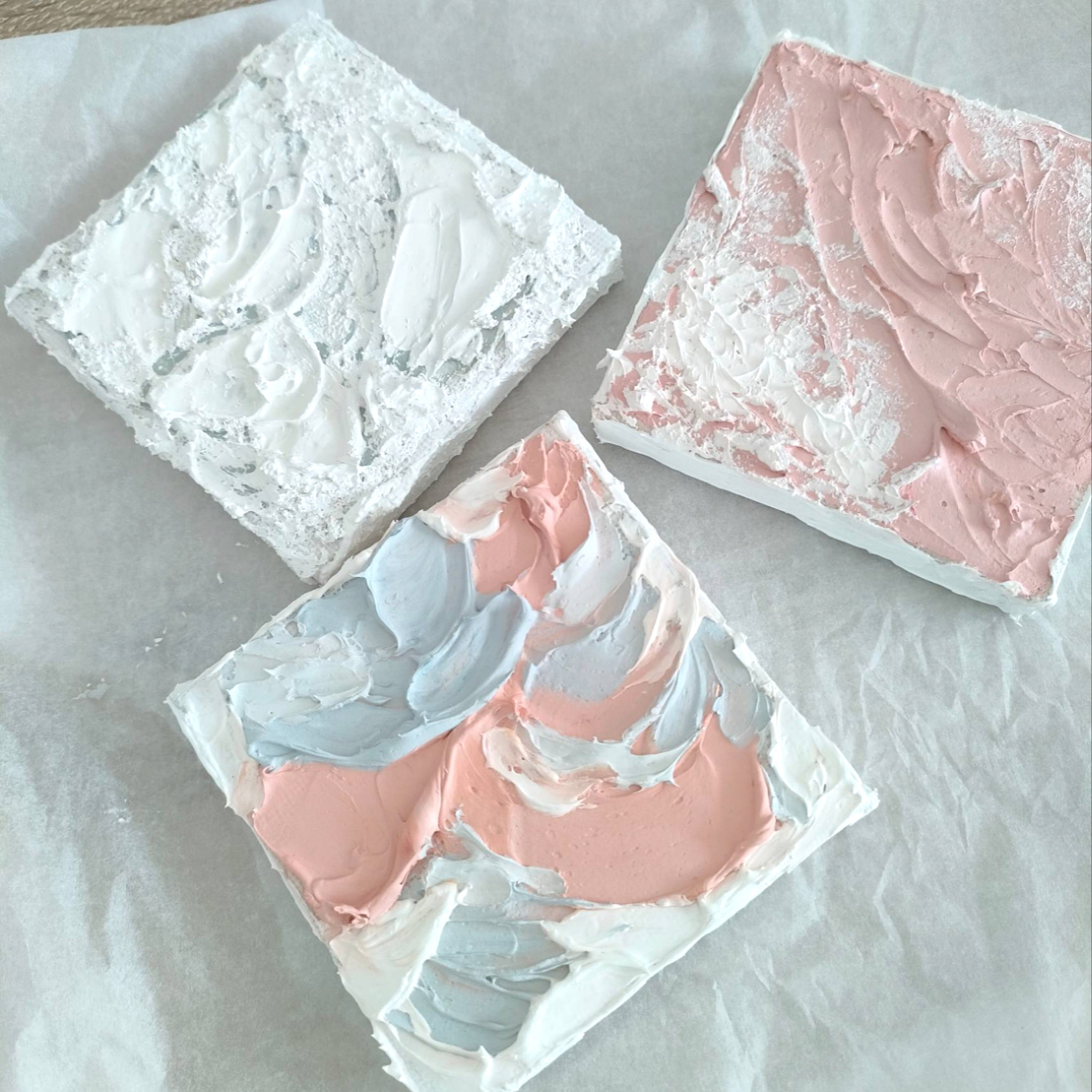 ROSÉ 絵画原画 アクリル画テクスチャーアート 3枚セット 24d86fa33c9bf354e001e98f2d676d