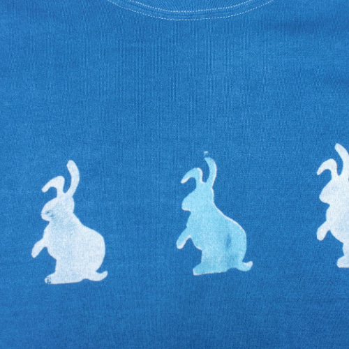 藍染めTシャツ 三匹のうさぎ うさぎ型染め 兎年 干支 Mサイズ 日本製 T